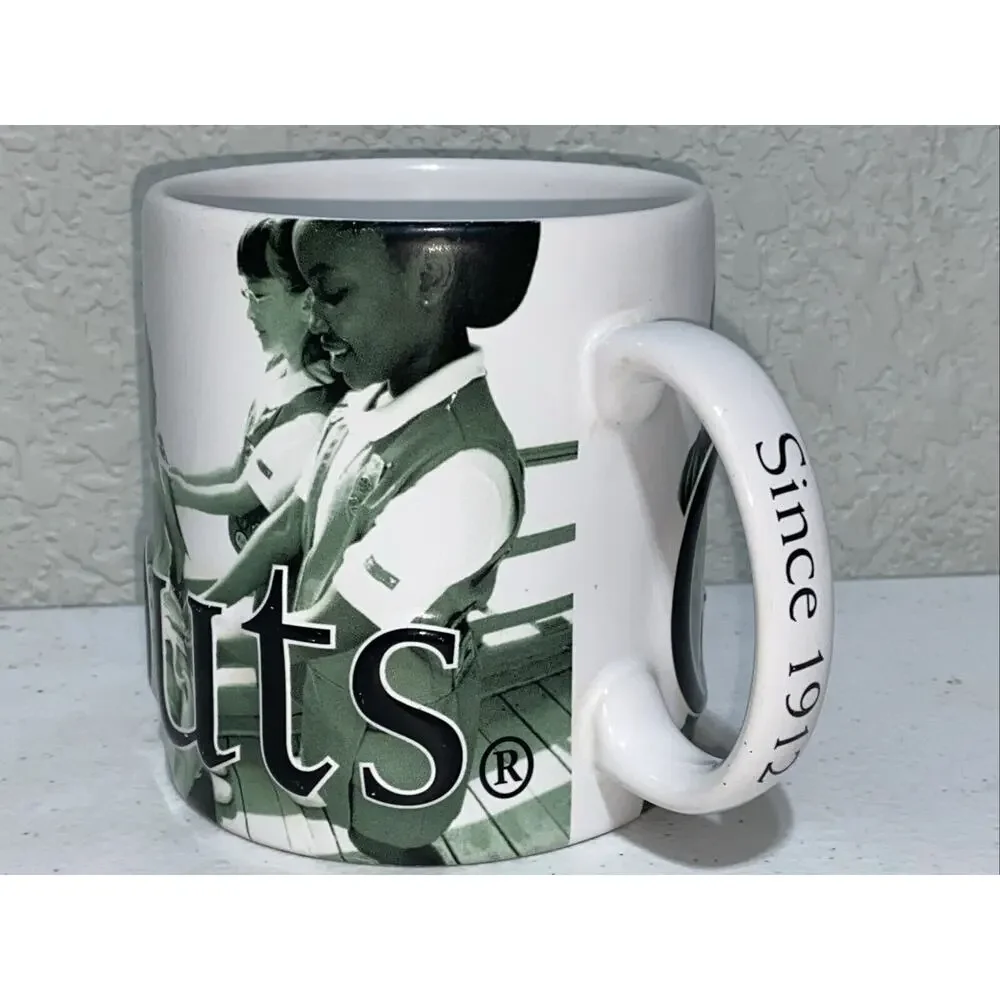 Girl Scouts Since 1912 Large Coffee Mug Tea Cup Green‎ White 2006 Embossed 3D